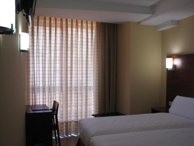 Hotel Ruta De La Plata De Asturias Pola de Lena Quarto foto